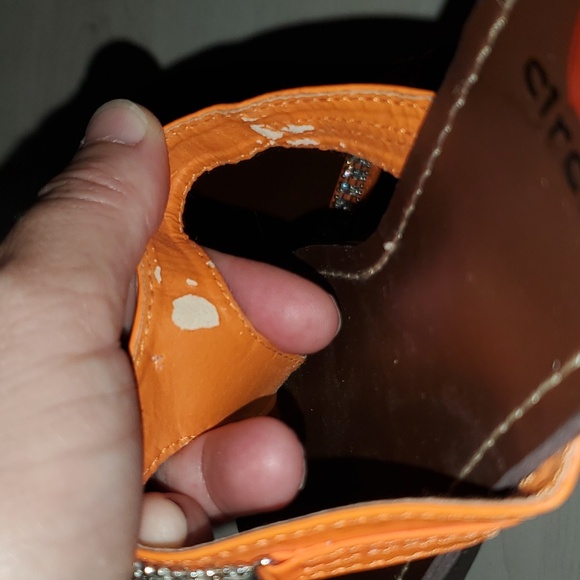 Red Circle 7.5 blinged out sandals orange t strap adorned with rhinestones - Picture 7 of 7